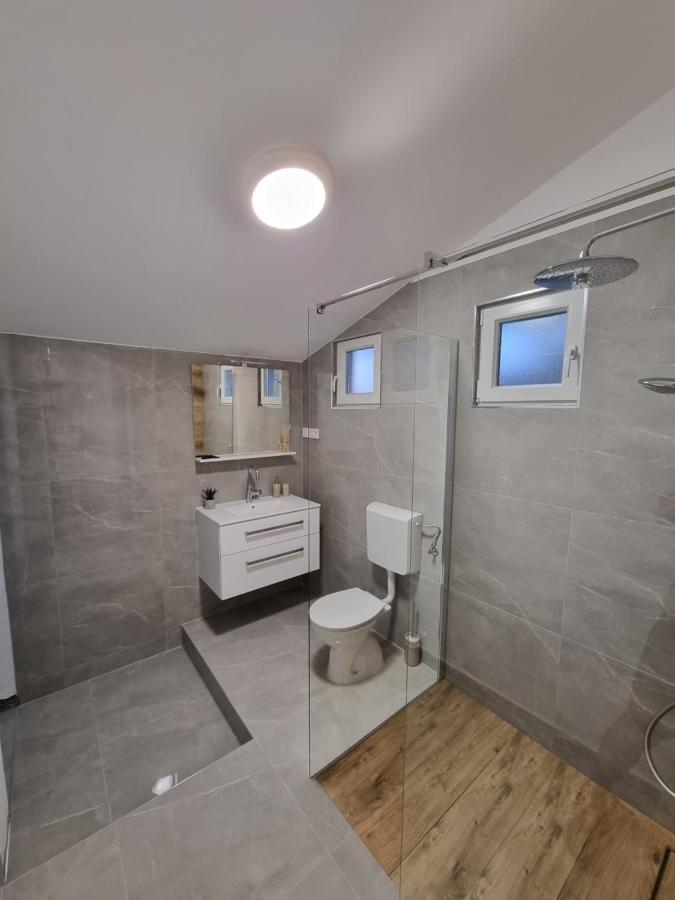 Apartments "M" Πούλα Εξωτερικό φωτογραφία