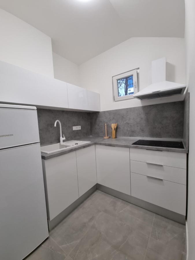 Apartments "M" Πούλα Εξωτερικό φωτογραφία