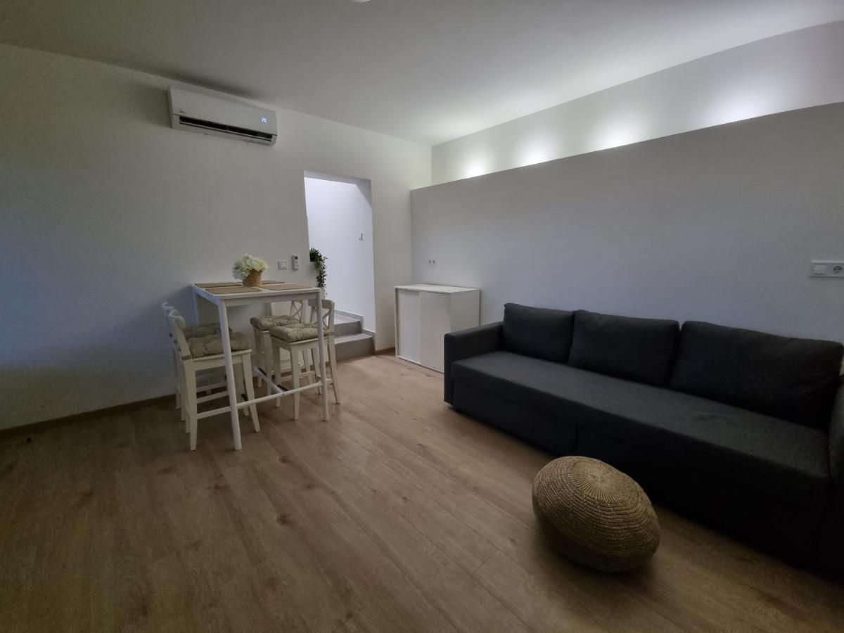 Apartments "M" Πούλα Εξωτερικό φωτογραφία